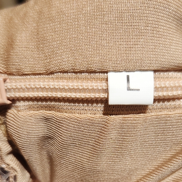 Deep V Long Sleeve Sequins  Dress With Drawstrings - Picture 11 of 12